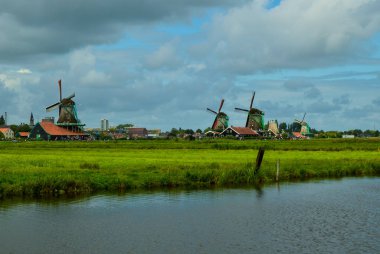 Zaanse Schans, Hollanda, Ağustos 2019. Amsterdam 'ın kuzeydoğusu 