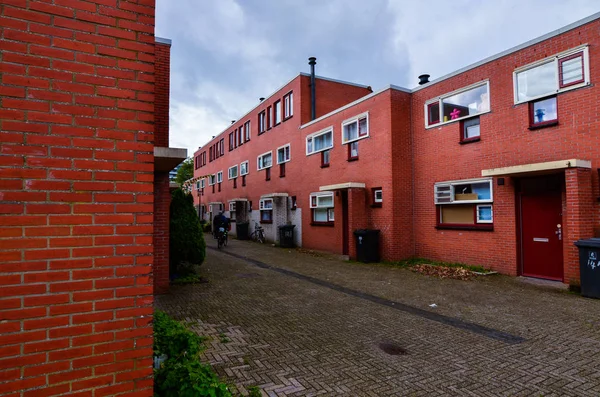 Amsterdão, Holanda, agosto de 2019. O distrito de Bijlmer é considerado — Fotografia de Stock