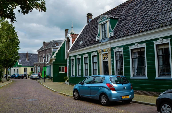 Zaandijk, Holland, augusti 2019. Nordöstra Amsterdam är en liten ö — Stockfoto