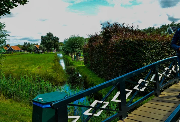 Zaanse Schans, Ολλανδία, Αύγουστος 2019. Βορειοανατολικό Άμστερνταμ είναι ένα sm — Φωτογραφία Αρχείου