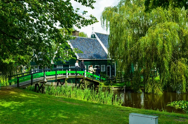 Zaanse Schans, Holland, August 2019. Northeast Amsterdam is a sm — 스톡 사진