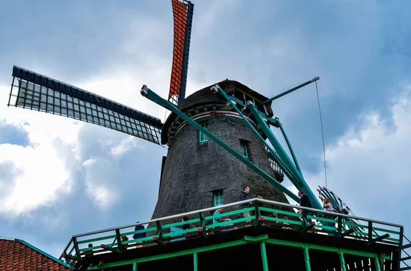 Zaanse Schans, Nederland, augustus 2019. Noordoost Amsterdam is een sm — Stockfoto