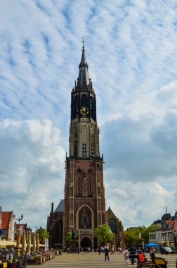 Delft, Hollanda, Ağustos 2019. Yeni C 'nin çan kulesi