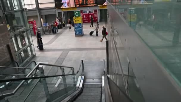 Główna Sala Dworca Kolejowego Porta Susa Turyn Piemont Włochy — Wideo stockowe