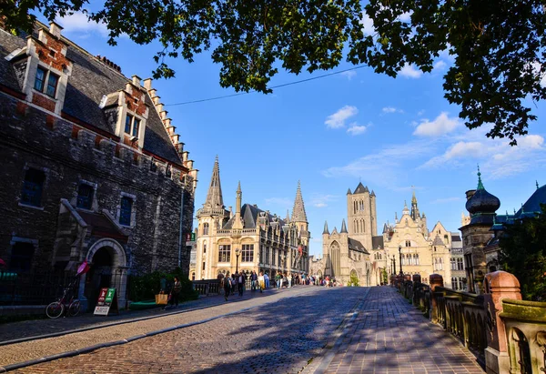 Ghent Belgium August 2019 역사적 중심에는 도시의 아름다운 경관중 미카엘 — 스톡 사진
