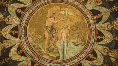 Aralık 2019, Neonian Baptistery, Neon Ravenna Baptistery, video