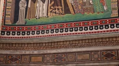 Aralık 2019, Ravenna, İtalya, San Vitale Bazilikası, video