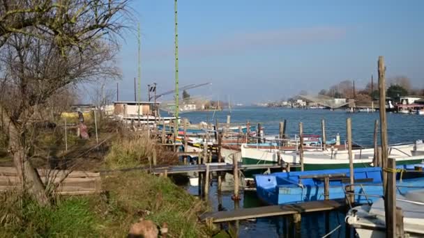 Prosinec 2019 Ravenna Itálie Řeka Plovoucími Čluny Video — Stock video
