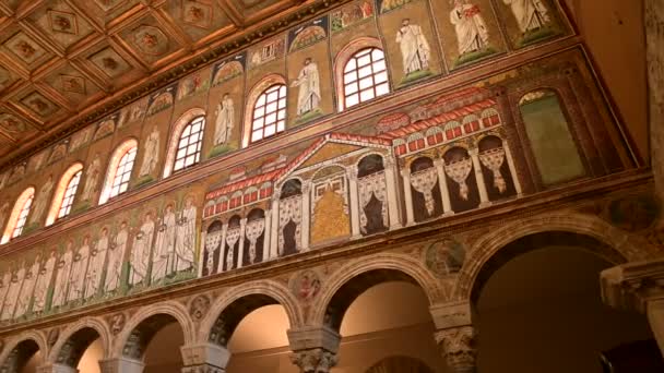 December 2019 Ravenna Olaszország Basilica Sant Apollinare Nuovo Templom Belső — Stock videók