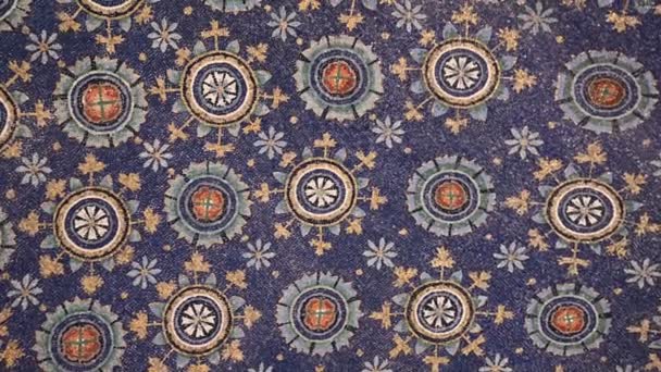 December 2019 Ravenna Italy Mausoleum Galla Placidia Mosaic Ceiling Video — Stock Video