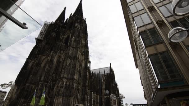 Augustus 2019 Keulen Duitsland Onderaanzicht Video Van Kathedraal Van Keulen — Stockvideo