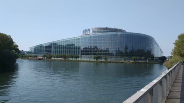 Estrasburgo Francia Agosto 2019 Imponente Moderna Sede Del Parlamento Europeo — Vídeo de stock