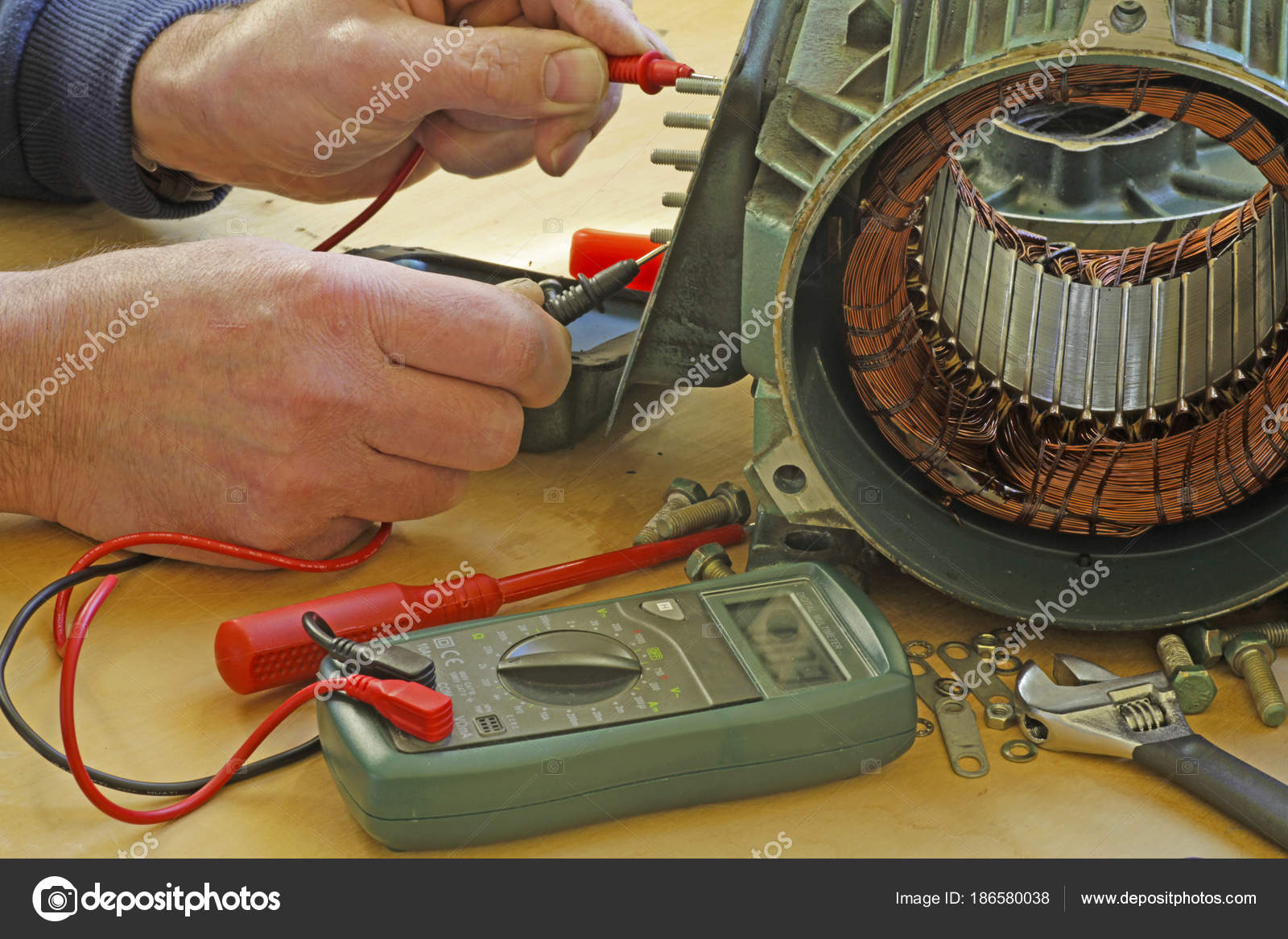 Three Phase Induction Motor Bearing Repair Fitter Technician Checking Motor Stock Photo Image By C Richard Z 186580038