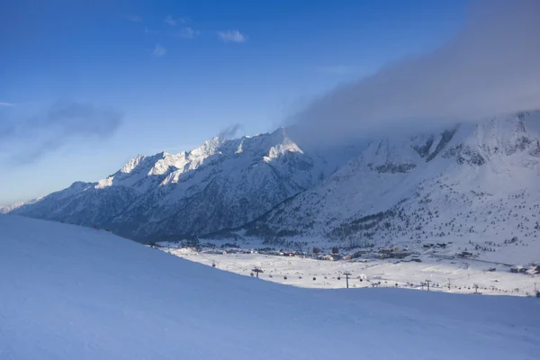 Clouds above Passo del Tonale — Stockfoto