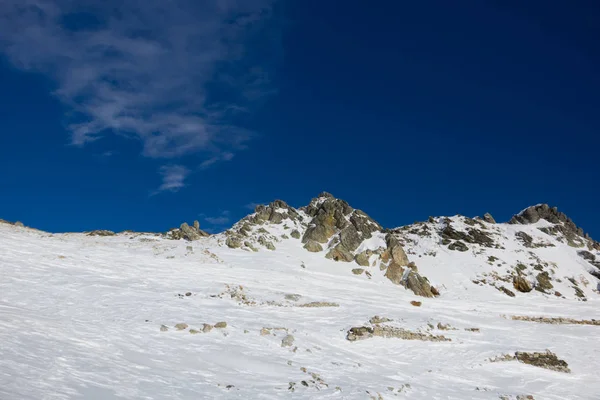 Panoramik dağ manzaralı, Passo Tonale, İtalya