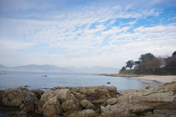 Güzel kumlu plaj Deep Vigo, Vigo, Galiçya, İspanya