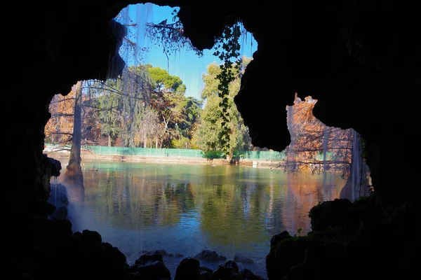 Sıradan bir gün Park Retiro, Madrid, İspanya