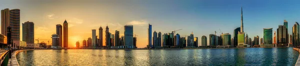 Bahía de negocios de Dubai, Emiratos Árabes Unidos —  Fotos de Stock