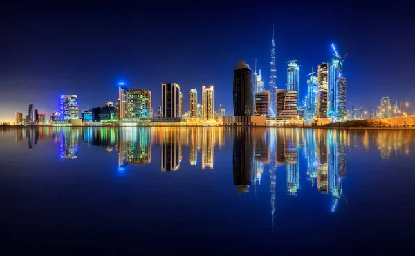 Zakelijke baai van Dubai, Verenigde Arabische Emiraten — Stockfoto