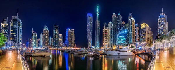Dubai Marina bay, UAE