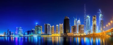 İş Dubai Körfezi, Birleşik Arap Emirlikleri