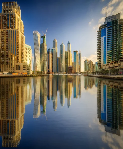 Bahía marina de dubai, uae — Foto de Stock