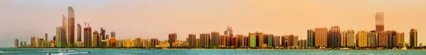 Abu Dhabi Skyline — Stock Photo, Image