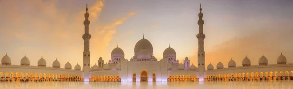 Grande Mesquita do Xeque Zayed — Fotografia de Stock