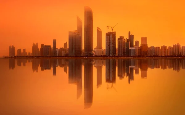 Skyline d'Abu Dhabi — Photo
