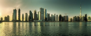 İş Dubai Körfezi, Birleşik Arap Emirlikleri