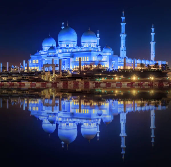 Sheikh Zayed Grand Mosque — Stock Photo, Image