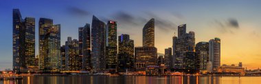Singapur manzarası ve marina Bay görünümü