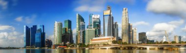 Singapur manzarası ve marina Bay görünümü