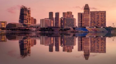 Singapur manzarası ve marina Bay görünümü