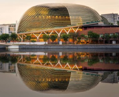 Singapur manzarası ve marina Bay görünümü