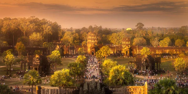 Antika tempel komplex Angkor Siem Reap, Kambodja — Stockfoto