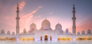Büyük Sheik Zayed Camisi batımında Abu Dhabi, Birleşik Arap Emirlikleri