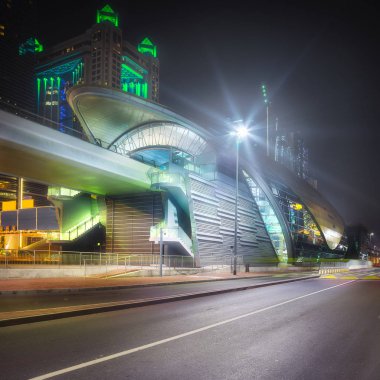 Metro istasyonuna finans merkezi Dubai, Birleşik Arap Emirlikleri