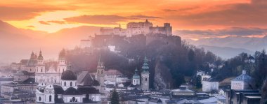 Salzburg kış sabahı, panoramik