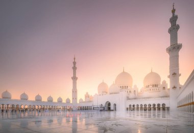 Büyük Sheik Zayed Camisi batımında Abu Dhabi, Birleşik Arap Emirlikleri