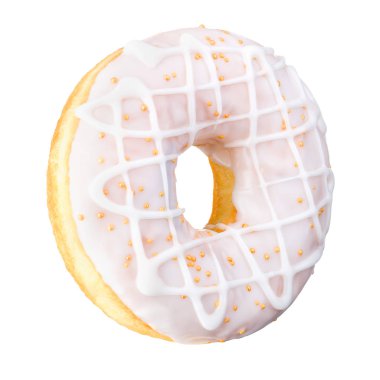 Çikolata kaplı donut, beyaz arka planda serpiştirilmiş.