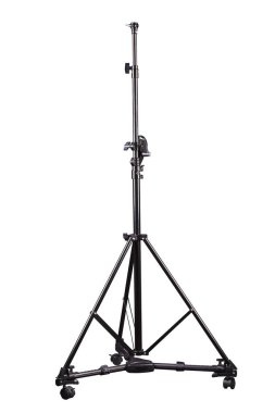 Fotoğraf stüdyosunun ışıklandırması beyaz arka planda izole edilmiş..