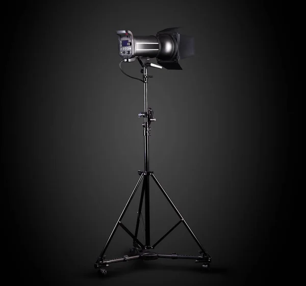 Photography Studio Flash Lighting Stand Isolated Black Background Lamp Proffetional — Stock Photo, Image