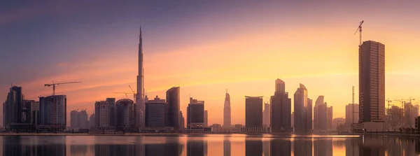 Cityscape de Dubai e vista panorâmica de Business Bay, Emirados Árabes Unidos — Fotografia de Stock