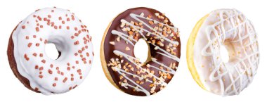 Beyaz bir arka planda yansımalı, jöleli çörekler..