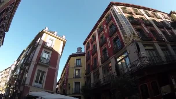 Horizontal Panoramic View of Historical Buildings Street City Center Madrid POV — стоковое видео