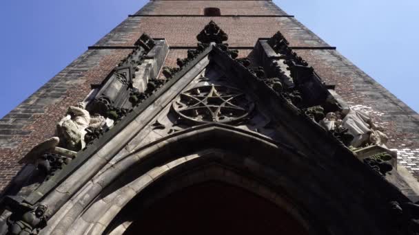 Market Church of Sts. George y James, Hannover, Alemania — Vídeos de Stock