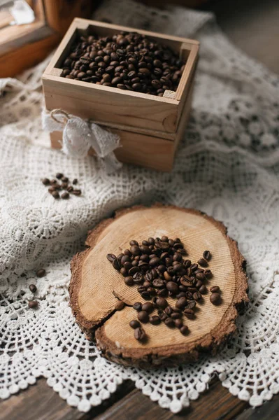 Ein Stapel Kaffeebohnen Querschnitt Des Baumes — Stockfoto