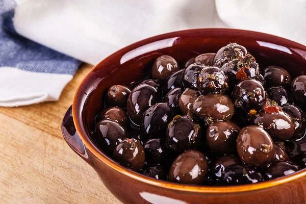 Black olives bowl detail — Stock Photo, Image