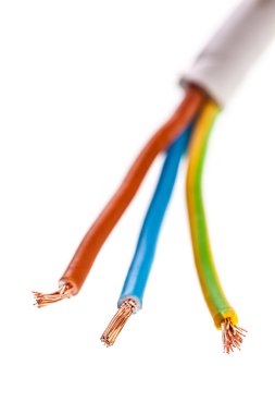 Yalıtılmış elektrik tel